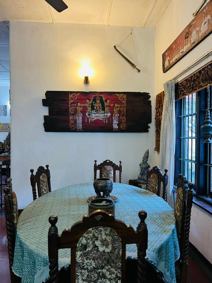 Traditional Kandyan House Exterior photo